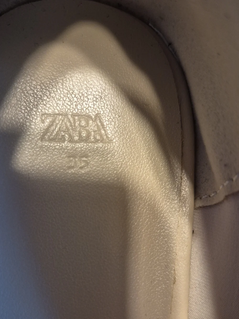 Zara Beige Round Tip Mary Jane Ballet Flats Metallic Silver Grommets